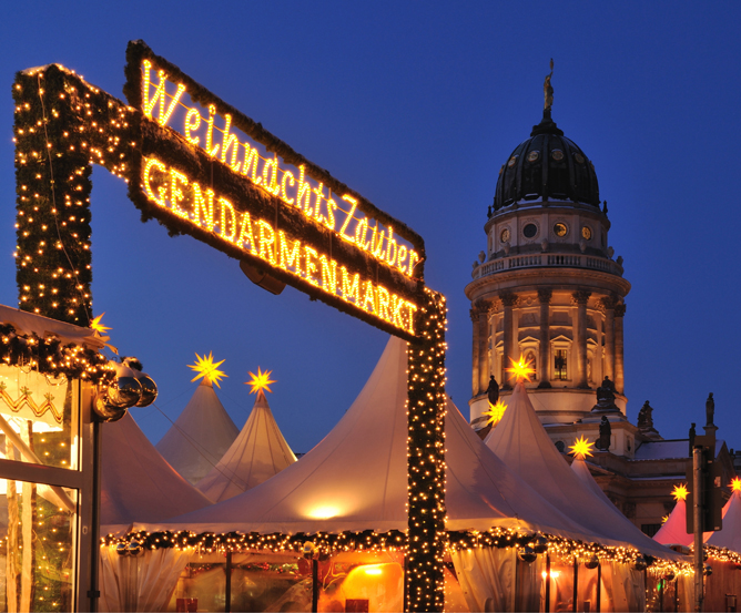 berlin-weihnachtsmarkt-gendarmenmarkt © Fotolia.com