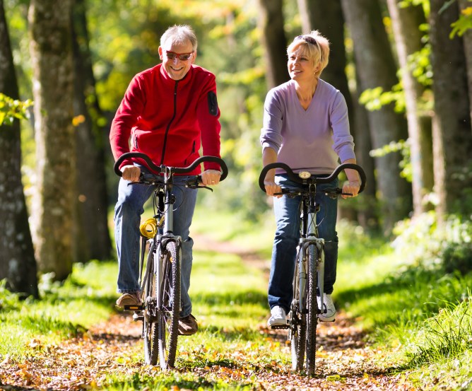 fahrradfahrer-versicherungen © Fotolia.com