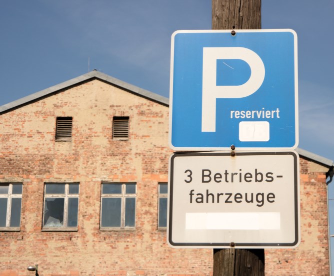 firmenparkplatz © Fotolia.com
