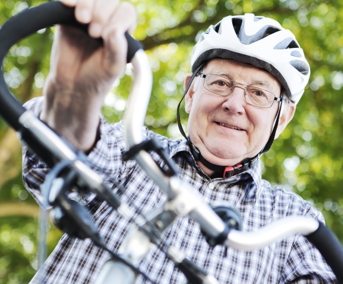 Verzicht auf Fahrradhelm bewirkt kein Mitverschulden