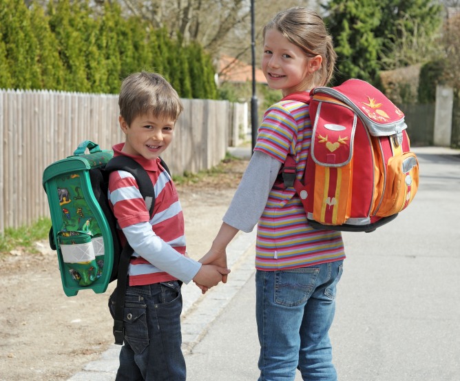 schulweg-kinder © Fotolia.com